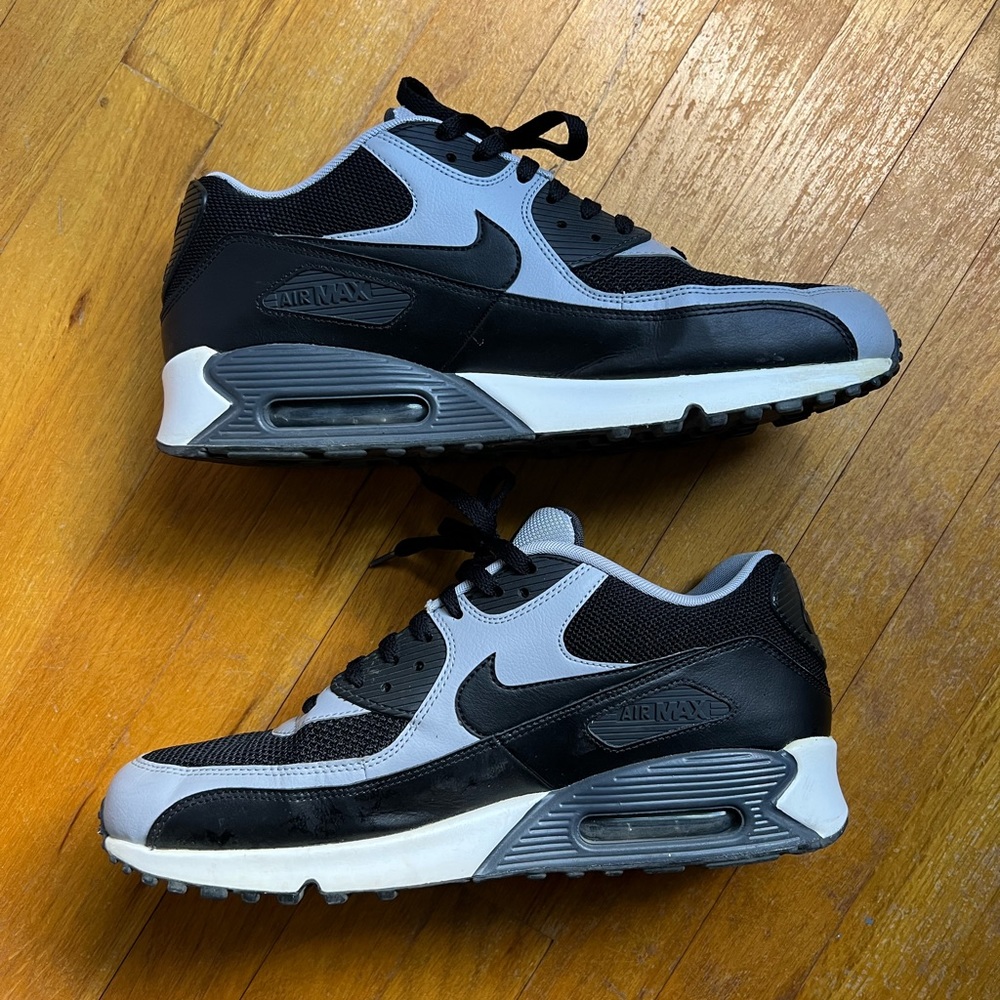 Nike Air Max 90